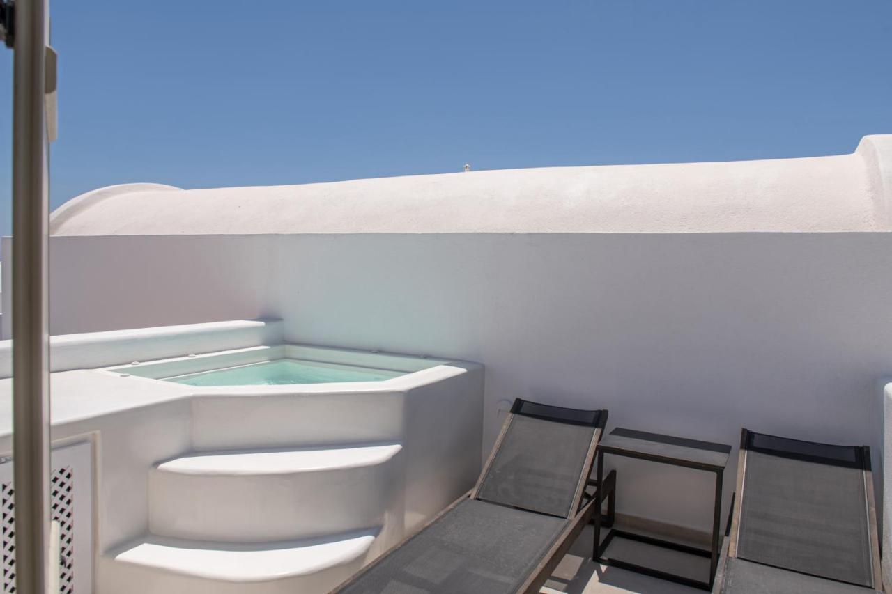 Aval * Messaria (Santorini)